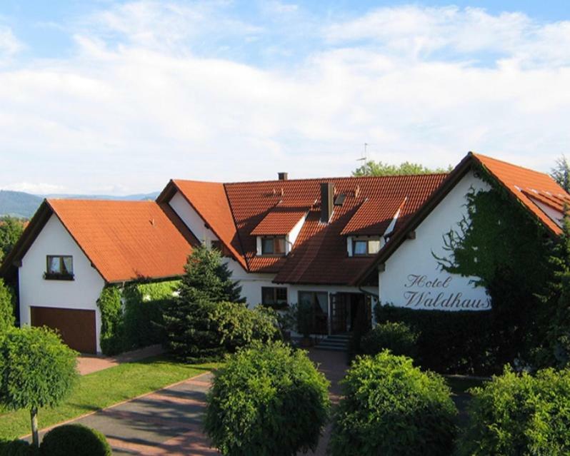 Hotel Waldhaus Hügelsheim Εξωτερικό φωτογραφία